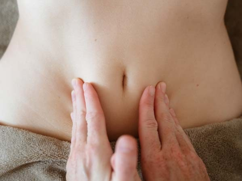 Massage du Ventre